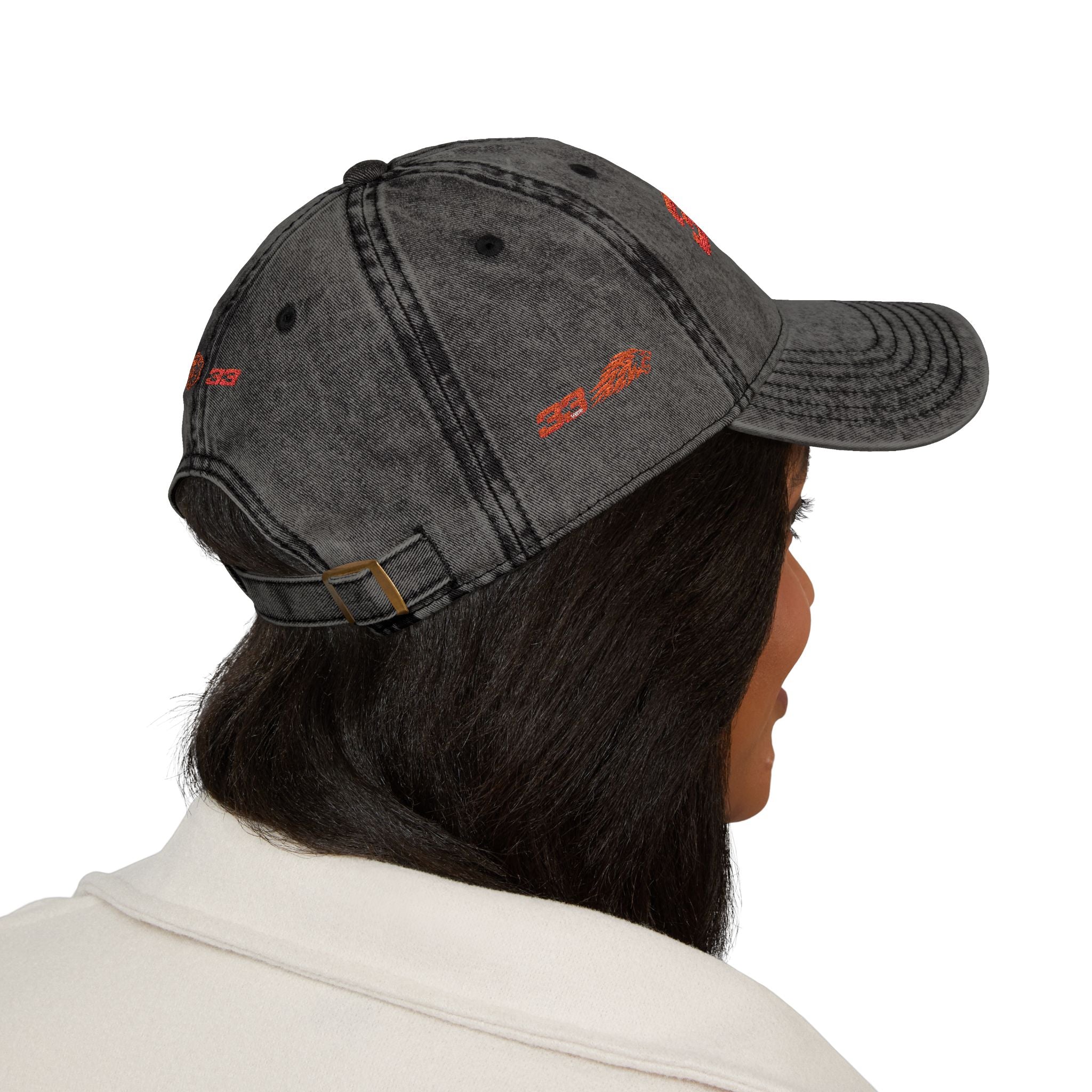 Unleash The Lion #33 Max Verstappen Vintage Embroidered Baseball Cap – Distressed Retro Logo Hat