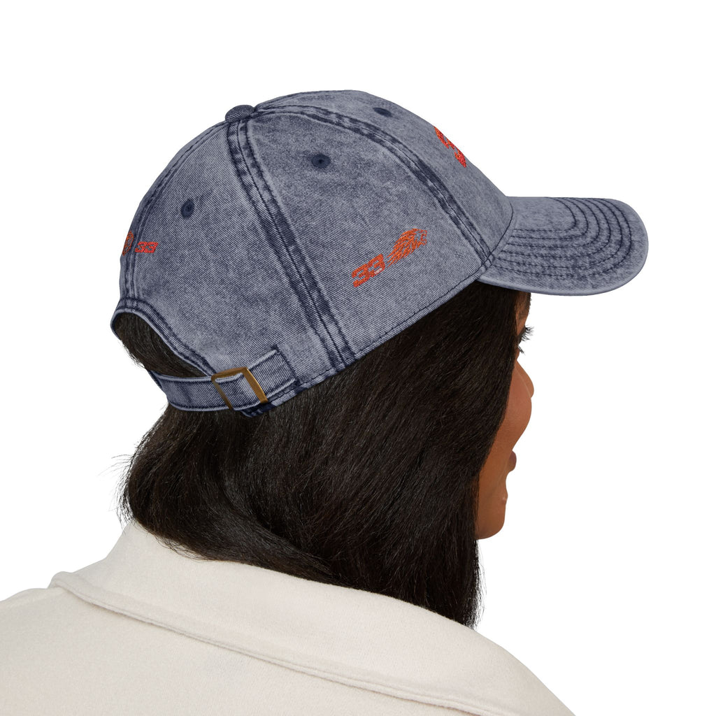 Unleash The Lion #33 Max Verstappen Vintage Embroidered Baseball Cap – Distressed Retro Logo Hat